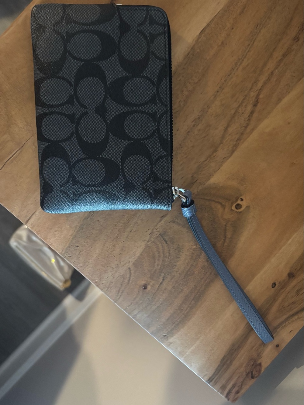 Coach Black Signature Canvas Wristlet with Navy Leather Pocket - Picture 2 of 5